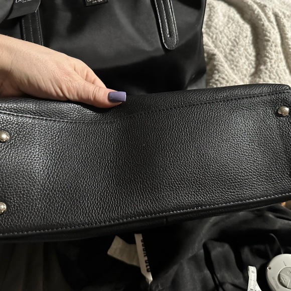 Beautiful black coach bag - Picture 4 of 6